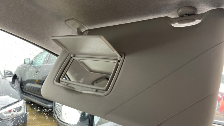 Nissan Micra 0.9 IG-T Tekna 5dr Petrol Hatchback